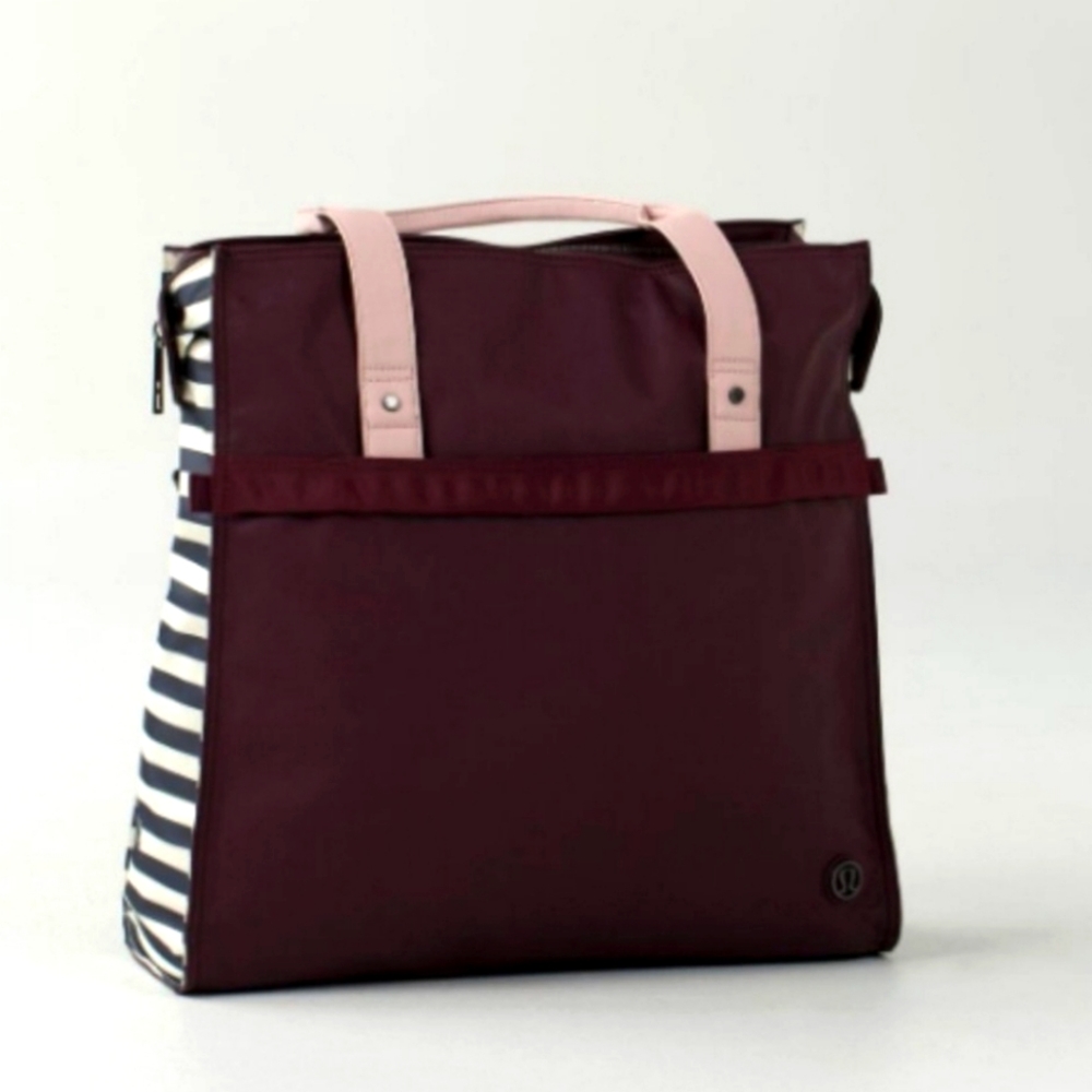Lululemon 'Follow Your Bliss' Bag Burgundy OS